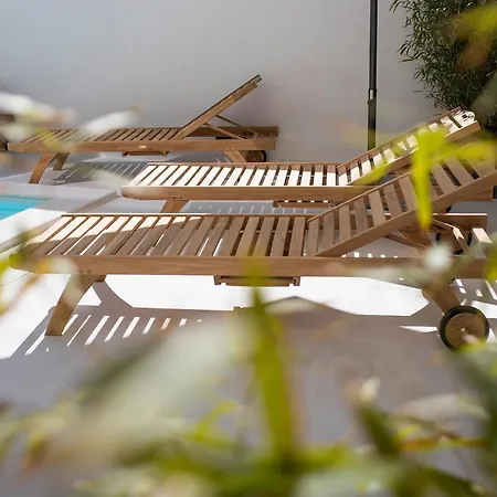 Beautiful With Pool בית נופש *