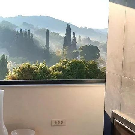 Beautiful With Pool *