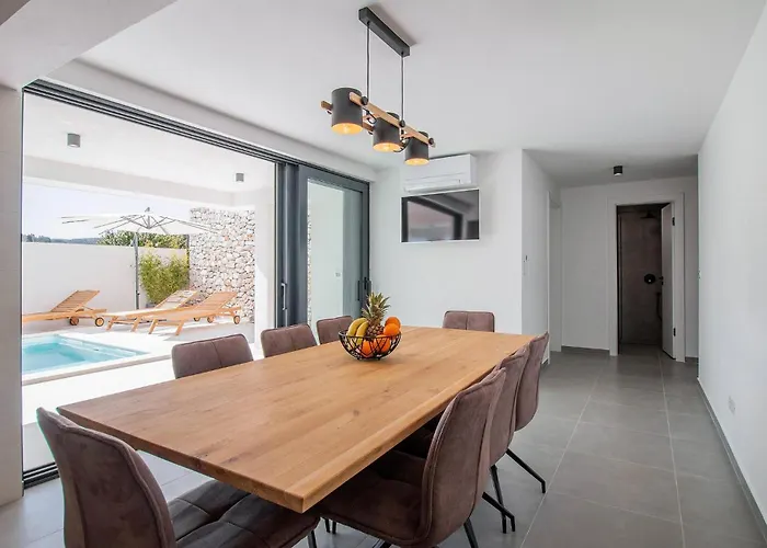 Casa vacanze Beautiful With Pool *