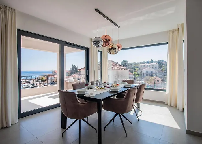 Beautiful With Pool Vikendica