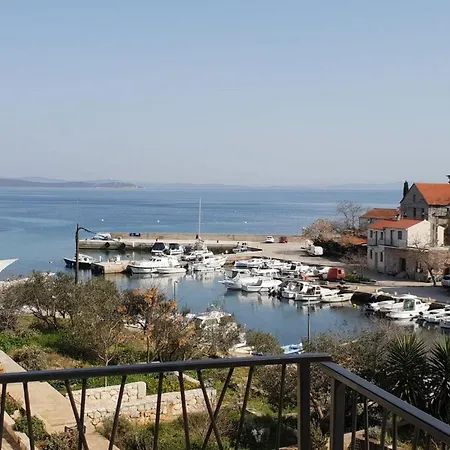 Beautiful With Pool *